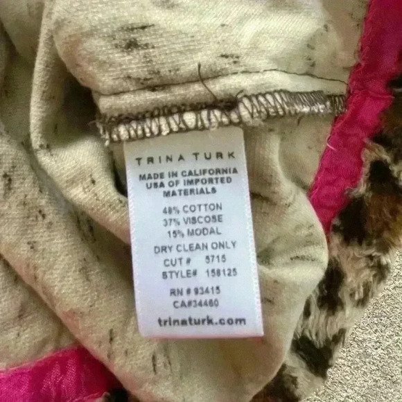 Trina Turk Animal Print Faux Fur Sweater Size Medium - Picture 4 of 10